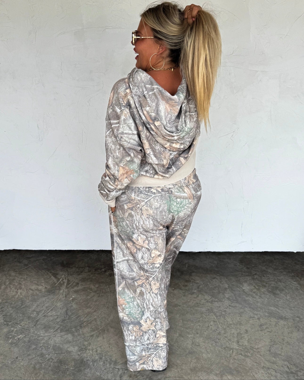 CAMO EASY DOES IT PULLOVER