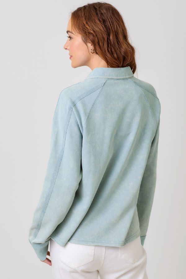 COLLARED TERRY BUTTON UP TOP