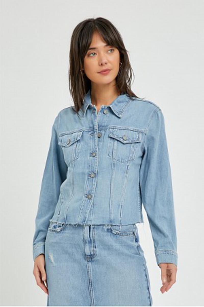 Light Wash Raw Hem Relaxed Jacket