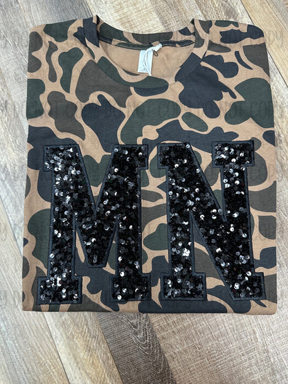 STATE LETTERS CAMO SEQUINS