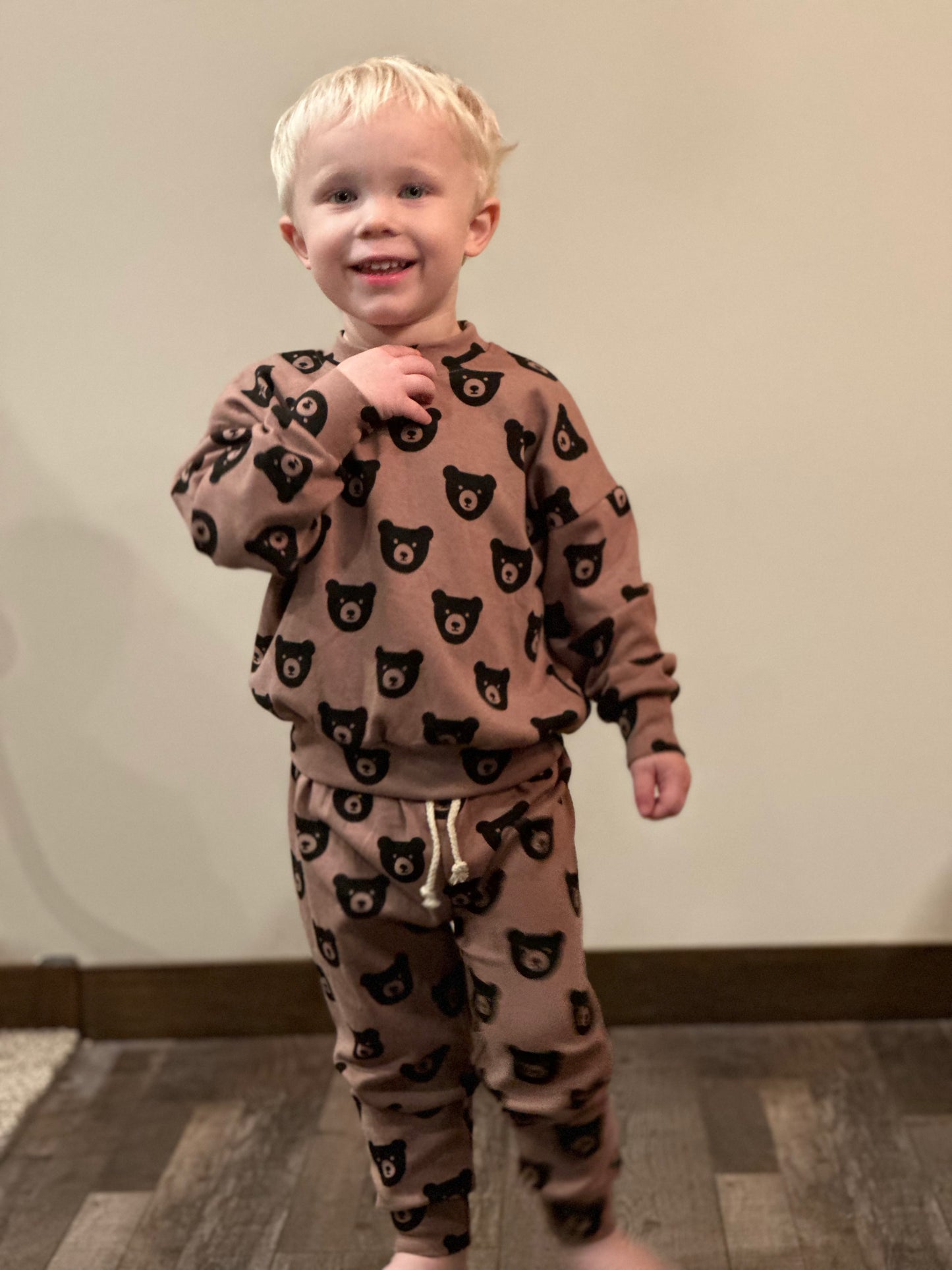 Brown Bear crewneck set