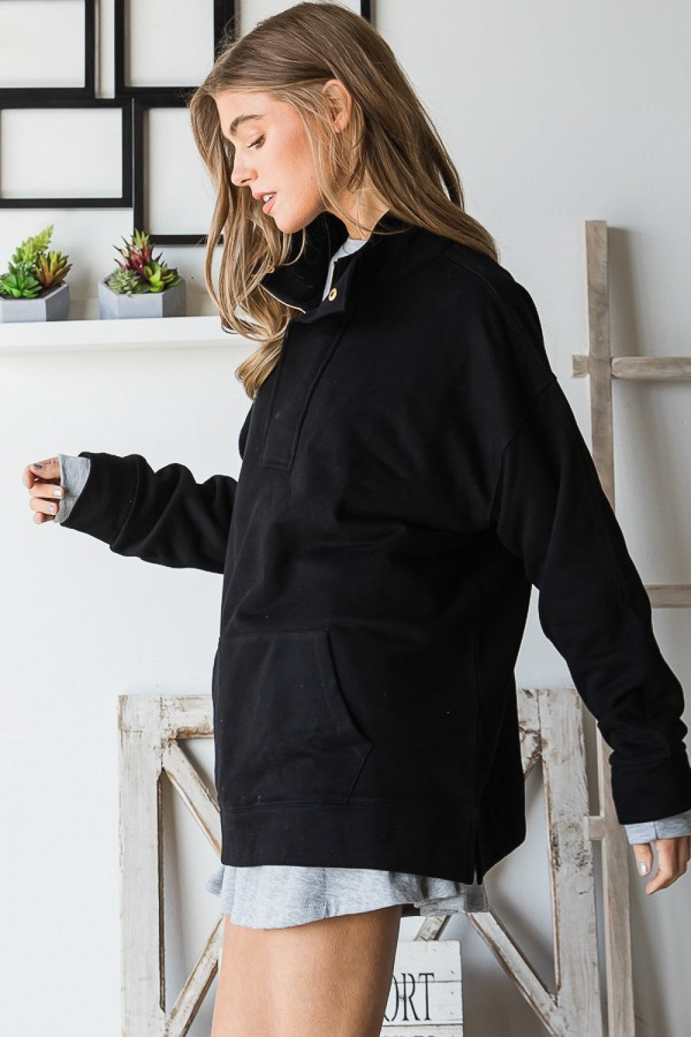 Quarter-zip Curvy Fleece Sweatshirt