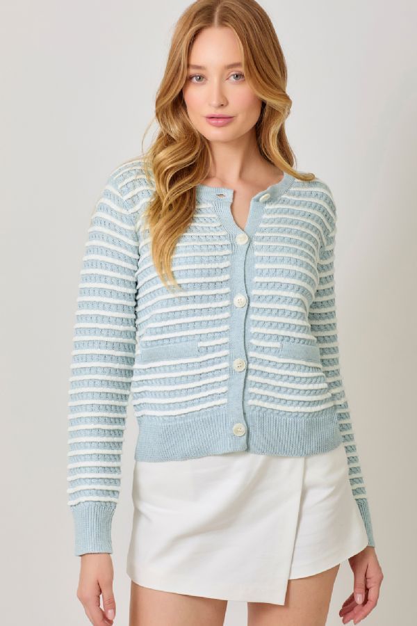 WAGGLE WEAVE BUTTONED CARDIGAN